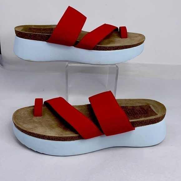 Munro Sz 8.5M Aries II Platform Red Sandals - Picture 1 of 6